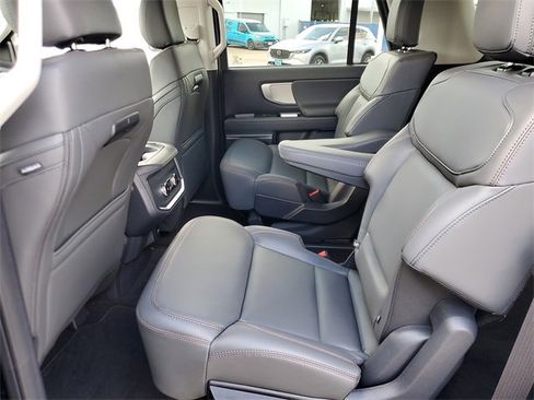 New 2025 Ford Expedition Active image 13