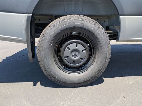 New 2025 Mercedes-Benz Sprinter 2500 image 13