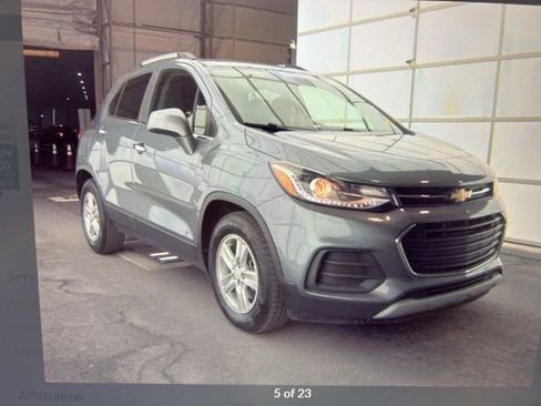 Used 2019 Chevrolet Trax LT w/ LT Convenience Package image 7