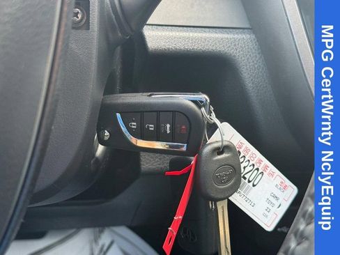 Used 2023 Toyota Camry SE FWD image 30