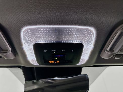 Used 2023 Toyota Prius Limited w/ Limited Premium Package image 18