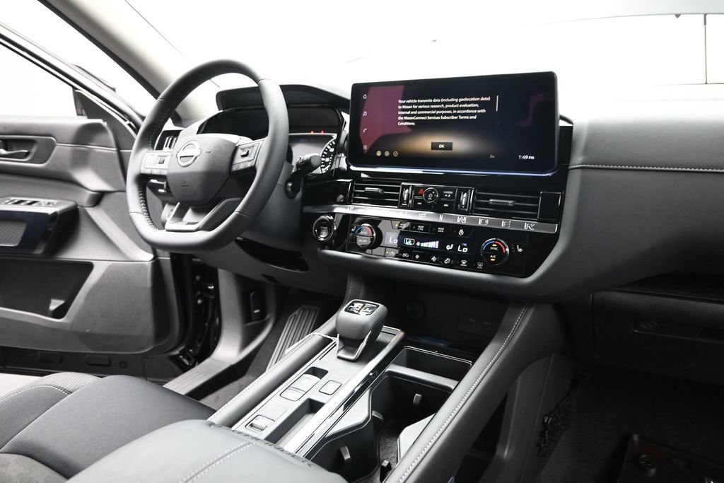 New 2026 Nissan Pathfinder SV w/ SV Premium Package FWD image 28