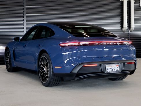 Used 2023 Porsche Taycan RWD image 3