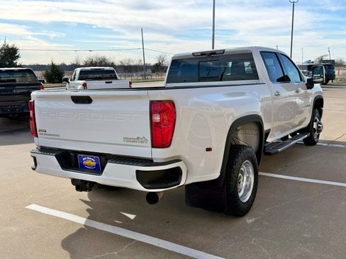 Used 2020 Chevrolet Silverado 3500 High Country image 5