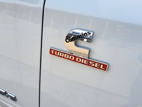 Used 2025 RAM 3500 Laramie AWD/4WD image 48