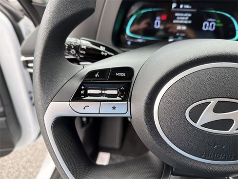 New 2026 Hyundai Elantra Blue image 24