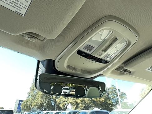 New 2026 Volvo XC90 B6 Ultra w/ Protection Package image 24