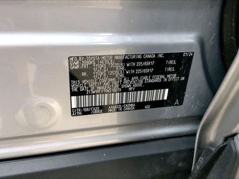 Used 2024 Toyota RAV4 XLE image 34