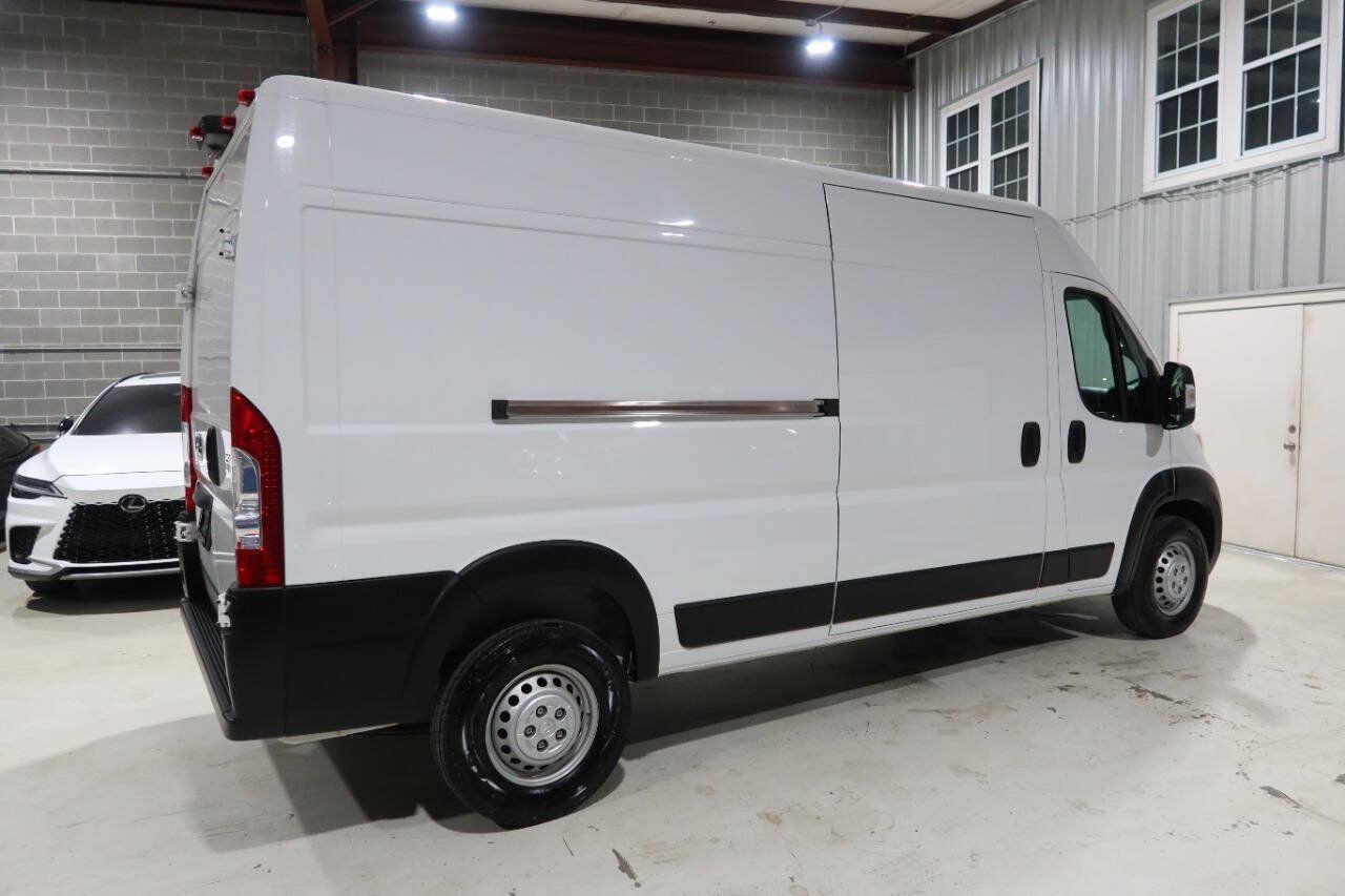 Used 2024 RAM ProMaster 2500 w/ Safety Group FWD image 5