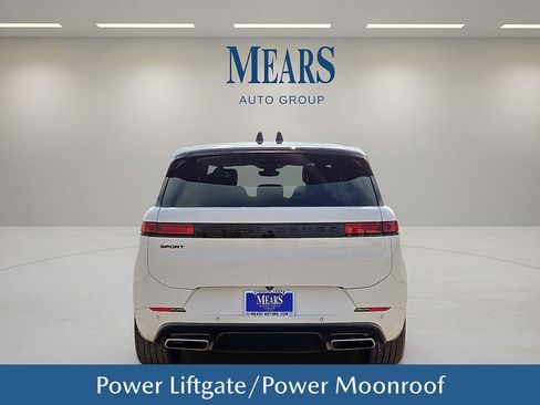 Used 2024 Land Rover Range Rover Sport Dynamic SE image 5