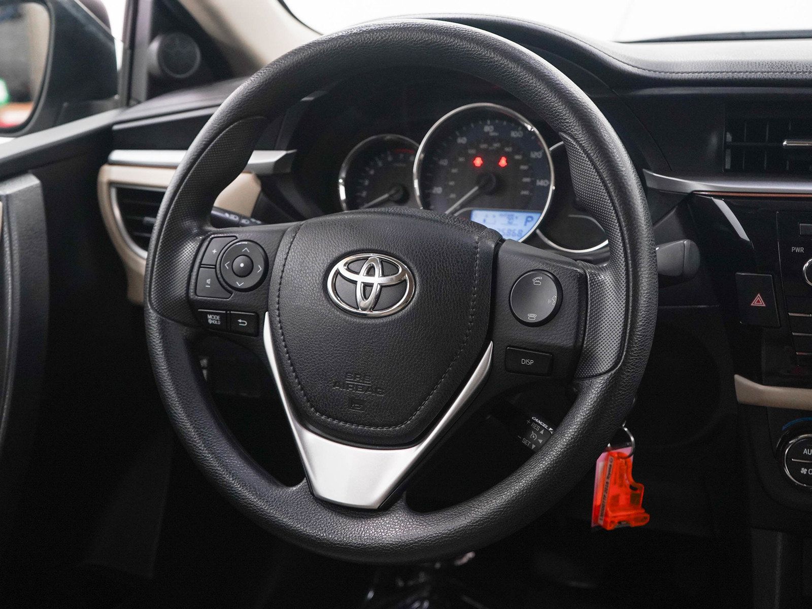 Used 2016 Toyota Corolla LE FWD image 14