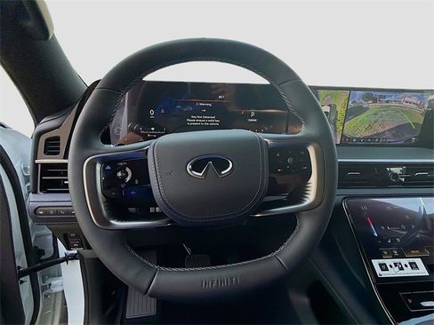 New 2026 INFINITI QX80 4WD image 10