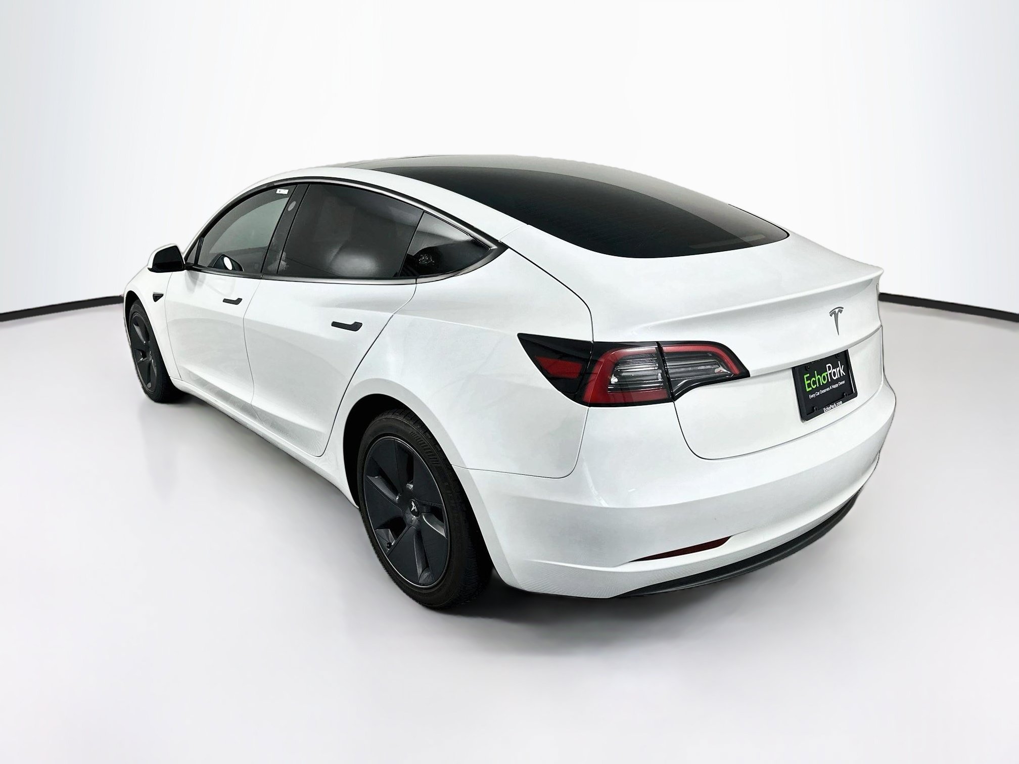Used 2023 Tesla Model 3 Standard Range RWD image 5