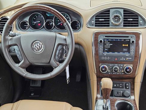 Used 2016 Buick Enclave Premium image 25