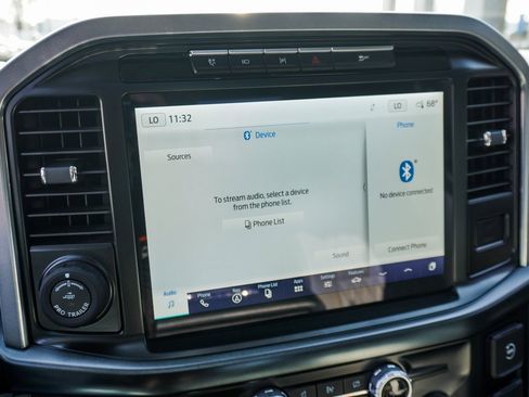 Used 2023 Ford F150 Limited image 23