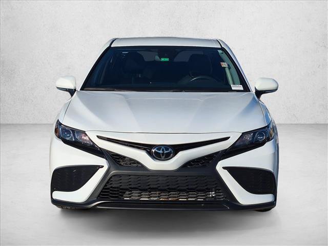 Used 2024 Toyota Camry SE w/ Convenience Package FWD image 2