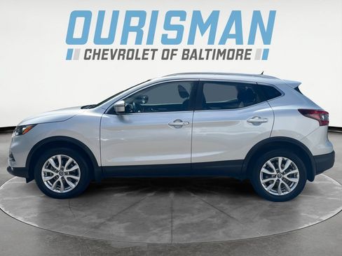Used 2021 Nissan Rogue Sport SV AWD/4WD image 3