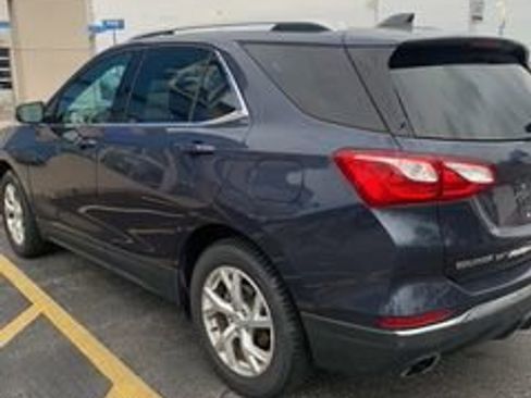 Used 2018 Chevrolet Equinox LT image 3
