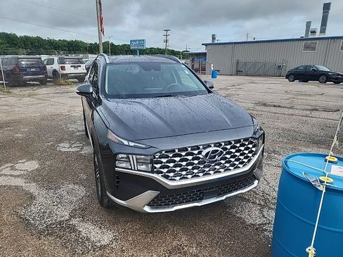Used 2022 Hyundai Santa Fe SEL w/ Convenience + Premium Package AWD/4WD image 4