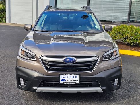 Used 2022 Subaru Outback Limited AWD/4WD image 2
