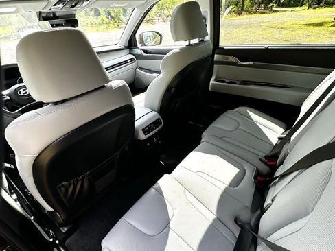 Used 2023 Hyundai Palisade SEL AWD/4WD image 14