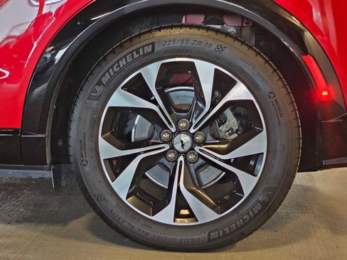 Used 2021 Ford Mustang Mach-E Premium RWD image 8