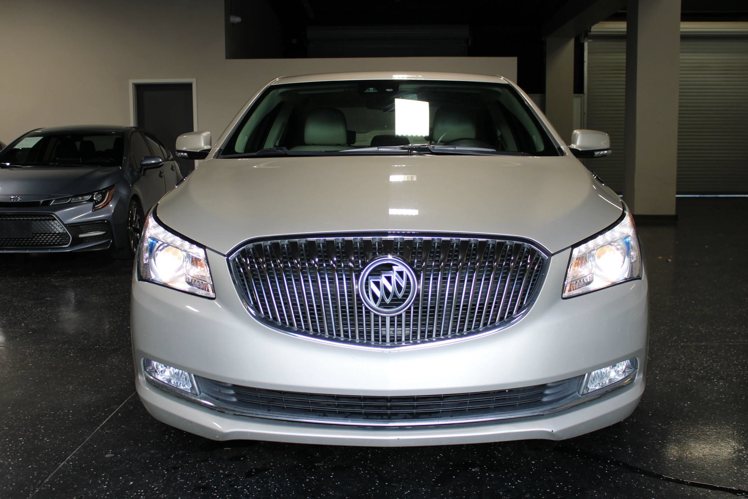 Used 2016 Buick LaCrosse Sport Touring w/ Experience Buick Package FWD image 7