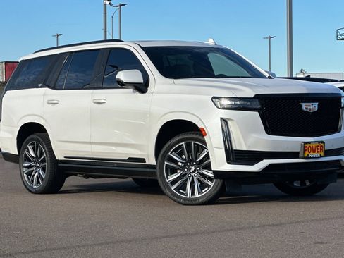 Used 2021 Cadillac Escalade Sport Platinum image 2