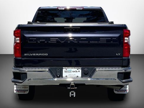 Used 2024 Chevrolet Silverado 1500 LT AWD/4WD image 6