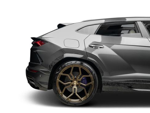 Used 2019 Lamborghini Urus AWD/4WD image 32
