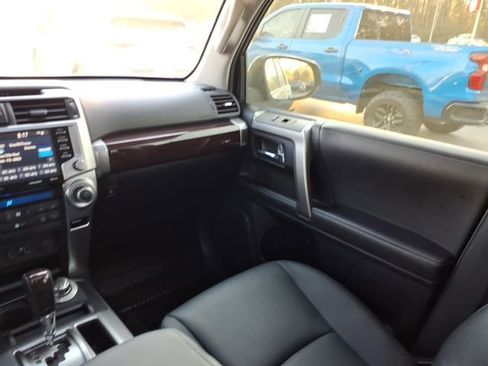 Used 2024 Toyota 4Runner Limited image 11