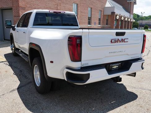 Used 2026 GMC Sierra 3500 Denali w/ Denali Reserve Package AWD/4WD image 6