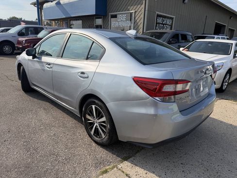 Used 2019 Subaru Impreza 2.0i Premium AWD/4WD image 11