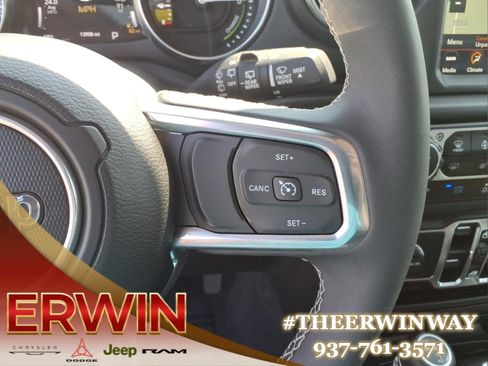 Certified 2023 Jeep Wrangler Unlimited Sahara w/ Cold Weather Group AWD/4WD image 19
