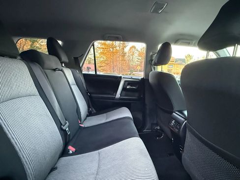 Used 2017 Toyota 4Runner SR5 image 24