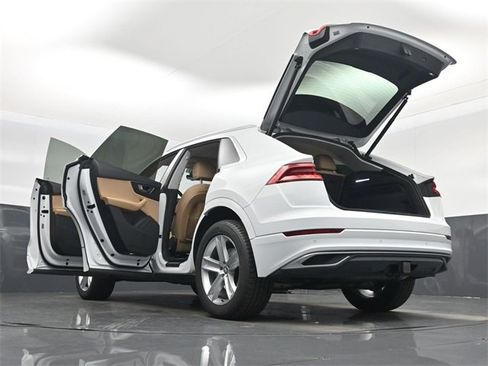 Used 2019 Audi Q8 Premium w/ Convenience Package image 69