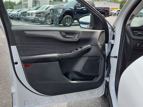 Used 2025 Ford Escape Active FWD image 15