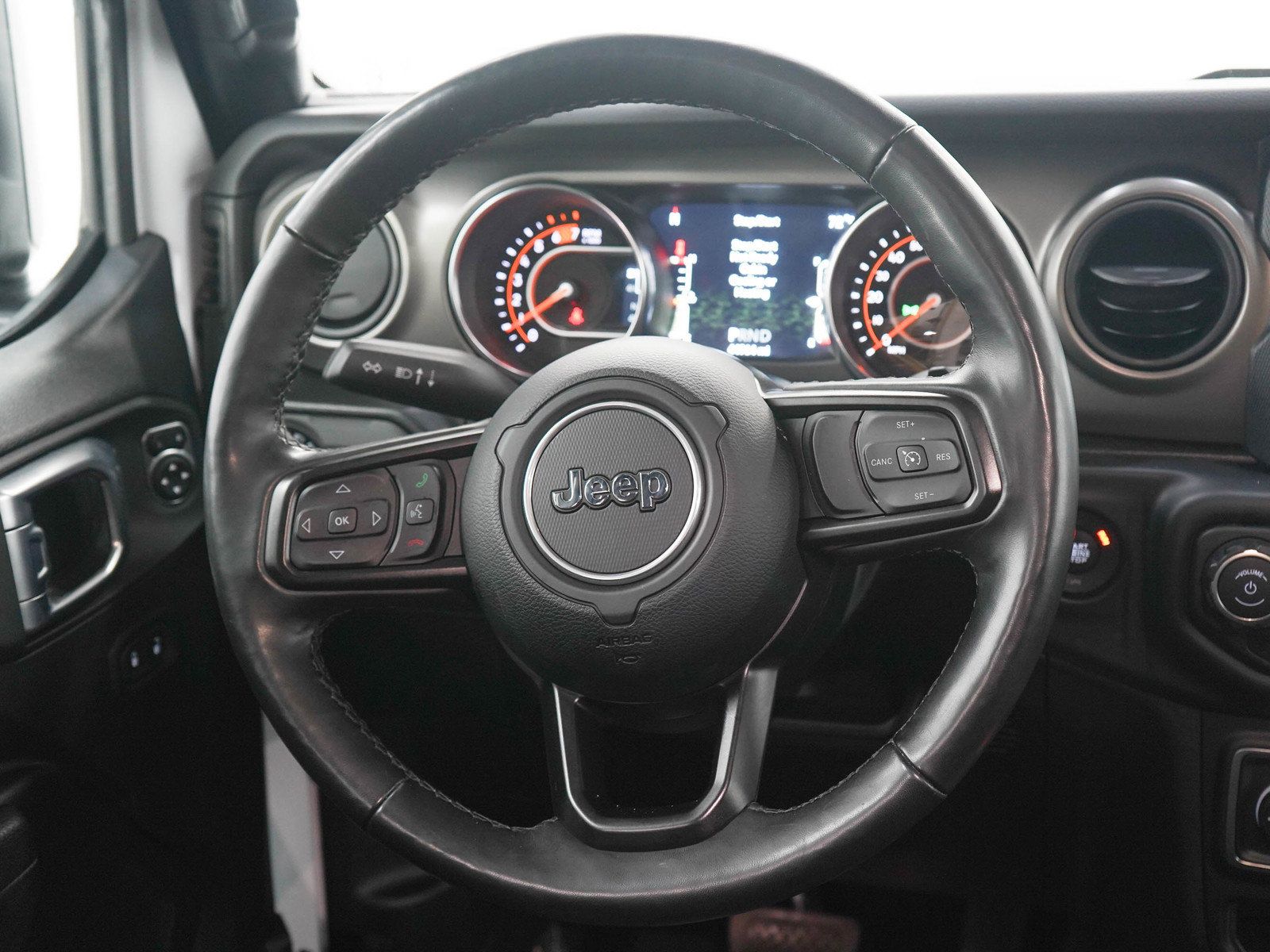 Used 2022 Jeep Wrangler Unlimited Sport AWD/4WD image 16