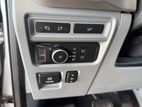 Used 2022 Ford F150 XLT w/ Equipment Group 302A High AWD/4WD image 15