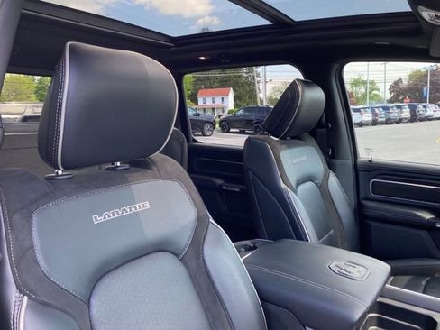 Used 2023 RAM 1500 Laramie AWD/4WD image 22