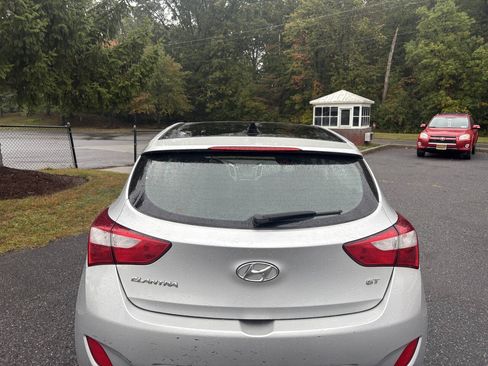 Used 2013 Hyundai Elantra GT w/ Style Pkg FWD image 6