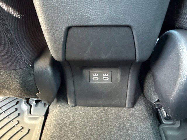 Certified 2026 Toyota Prius LE FWD image 15