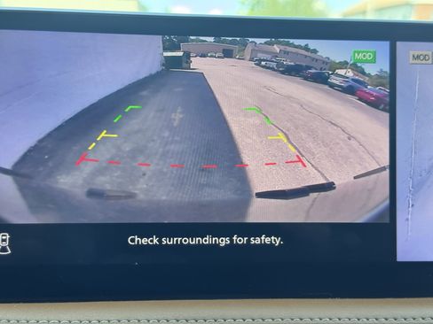 Used 2022 INFINITI QX60 Sensory image 22