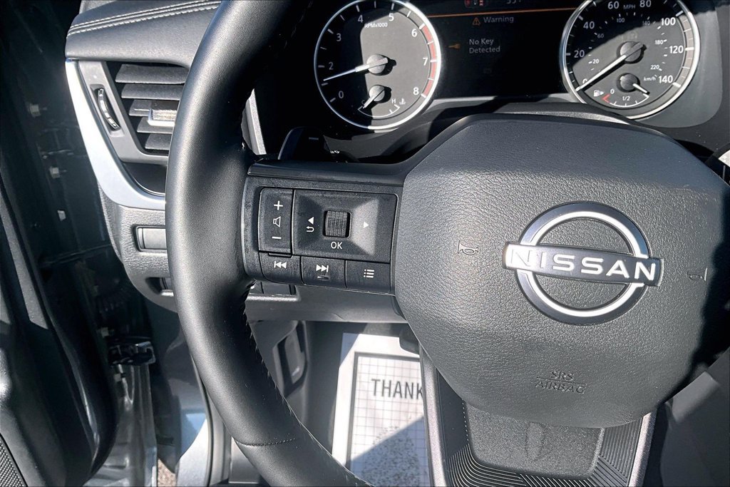 Used 2026 Nissan Rogue SV AWD/4WD image 18