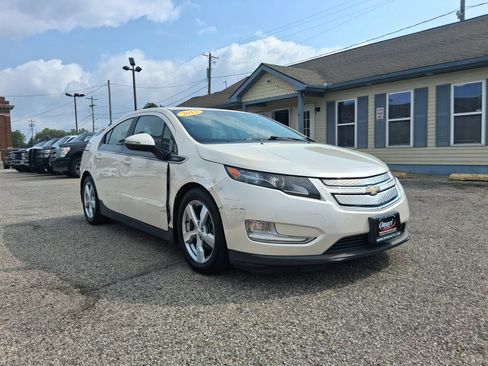 Used 2013 Chevrolet Volt Premium w/ Premium Trim Package FWD image 1