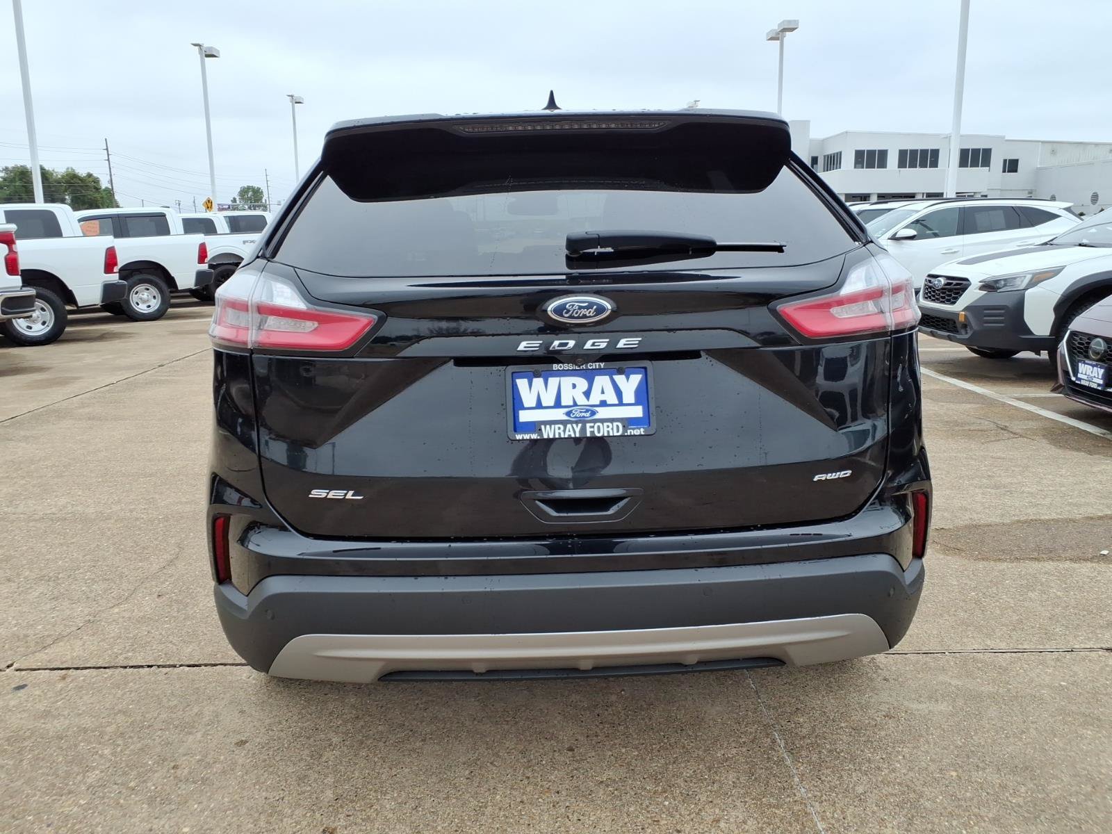 Used 2024 Ford Edge SEL AWD/4WD image 3