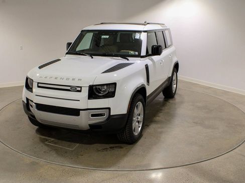 Used 2025 Land Rover Defender 110 S AWD/4WD image 1