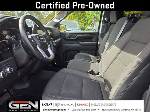 Used 2024 GMC Sierra 1500 SLE image 19