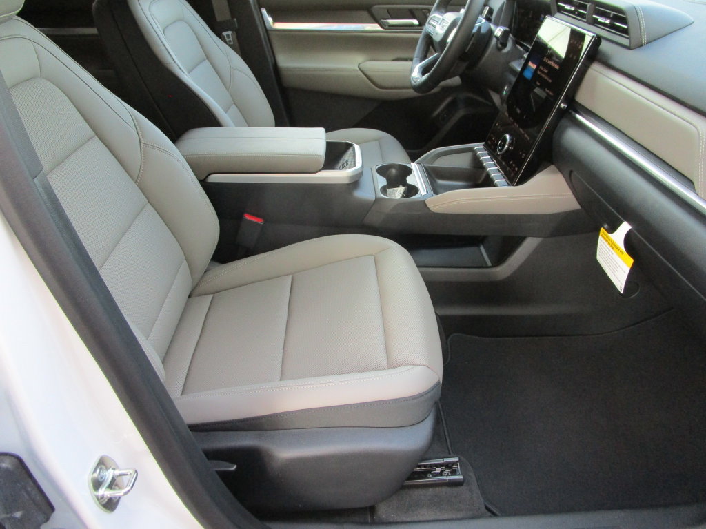 New 2026 GMC Terrain Elevation w/ Elevation Premium Package FWD image 17