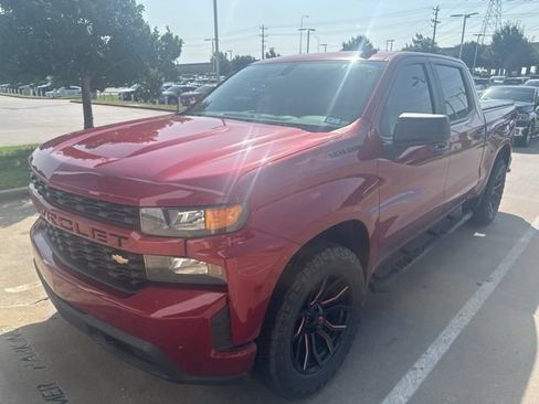 Used 2021 Chevrolet Silverado 1500 Custom RWD image 2